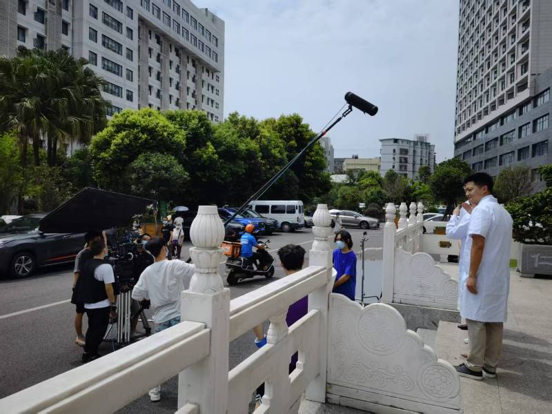 新巴尔虎左旗广告片拍摄公司低成本实现高规格制作的诀窍